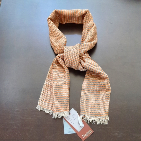 NWT Cashmere Featherlight Mongolian Scarf - Picture 1 of 5